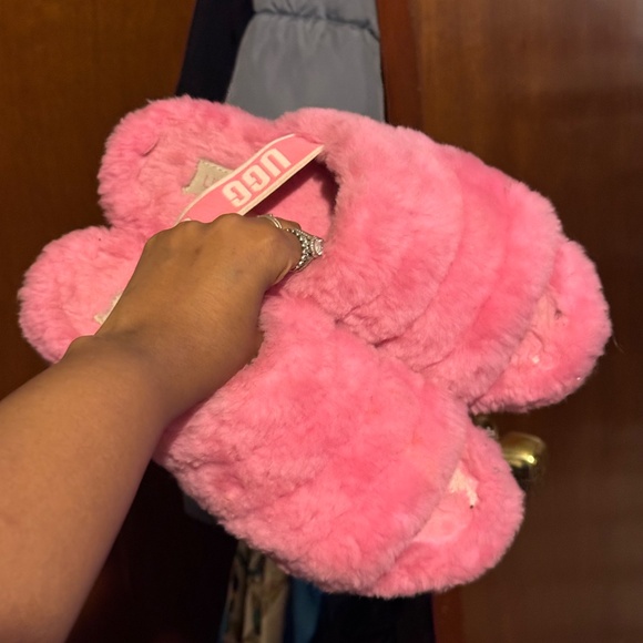Pink Ugg Fluff Yeah Slipper/Slide women’s size 7 - Picture 6 of 7